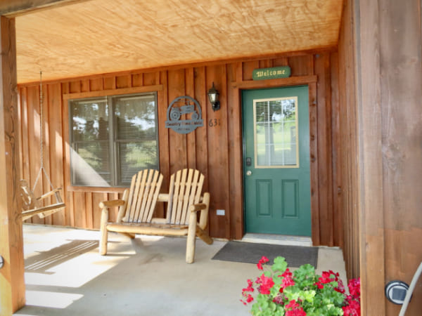 Country Time Cabin Entrance